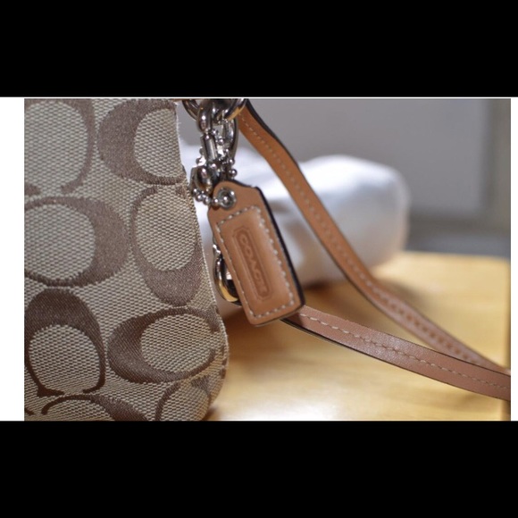 Coach wristlets - Picture 3 of 6